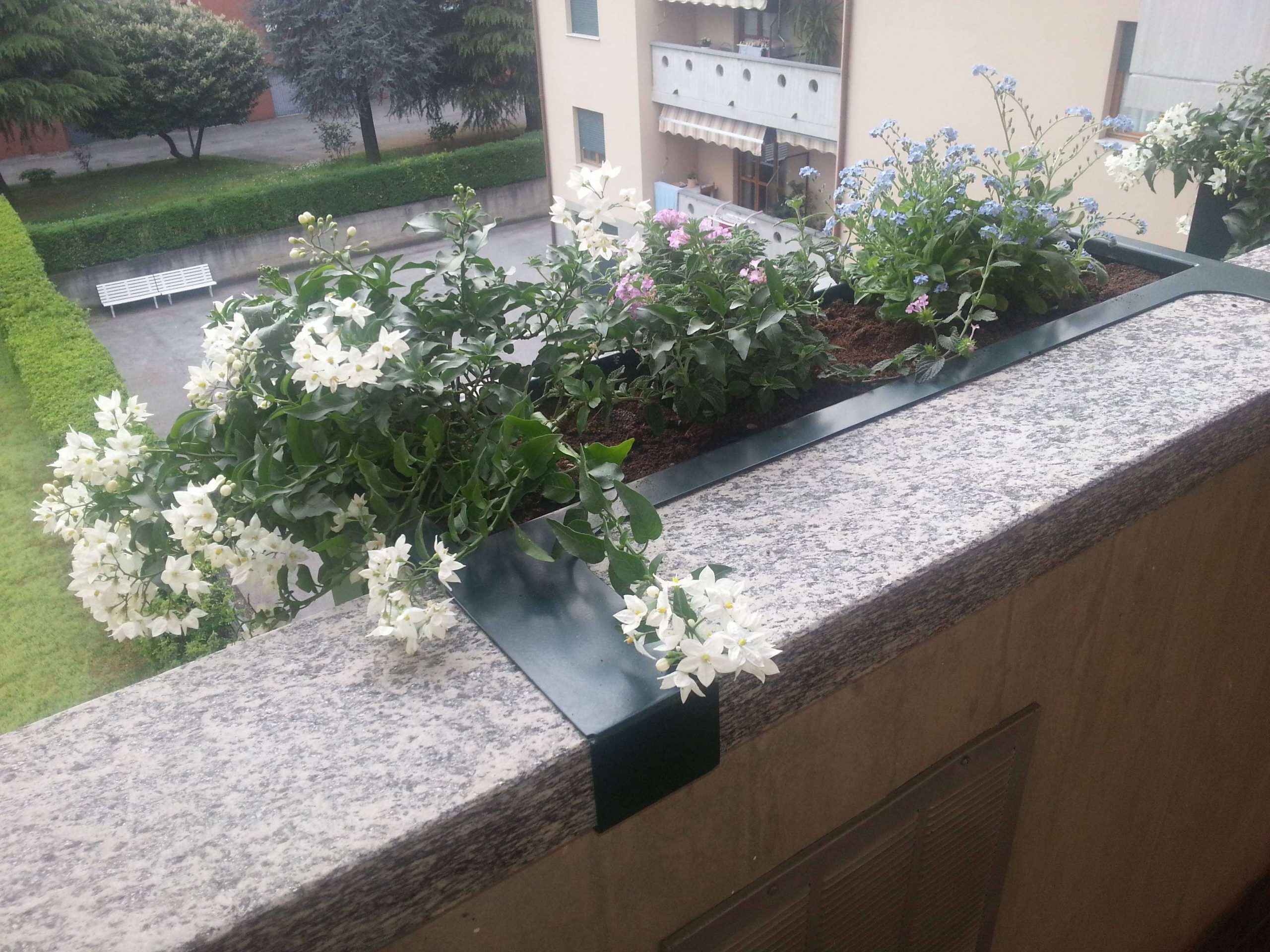 Vasi - fioriere da balcone in alluminio - Martin Design